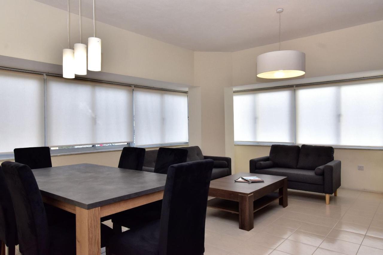 Bright And Spacious 2 Bedroom With Harbour View - 3 Апартаменты